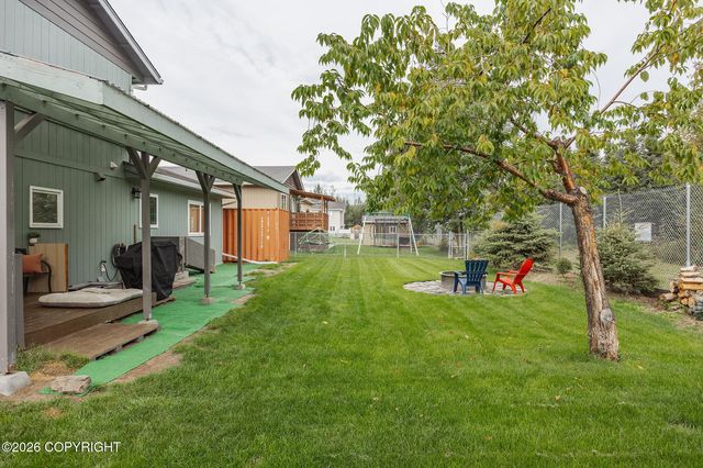 1111 Shannon Drive, Fairbanks, AK 99701