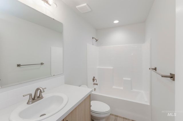 1716 N Birch St, Jerome, ID 83338