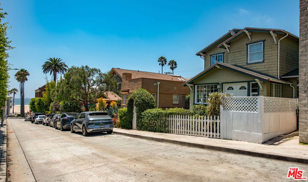 41 Vicente Terrace, Santa Monica, CA 90401 — photo 2