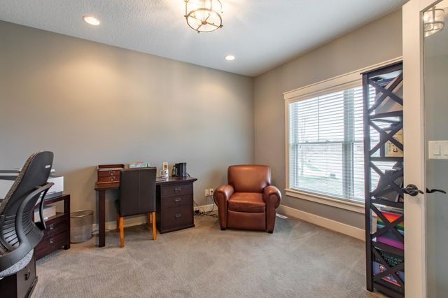 5361 Scenic Oak Drive SW, Rochester, MN 55902