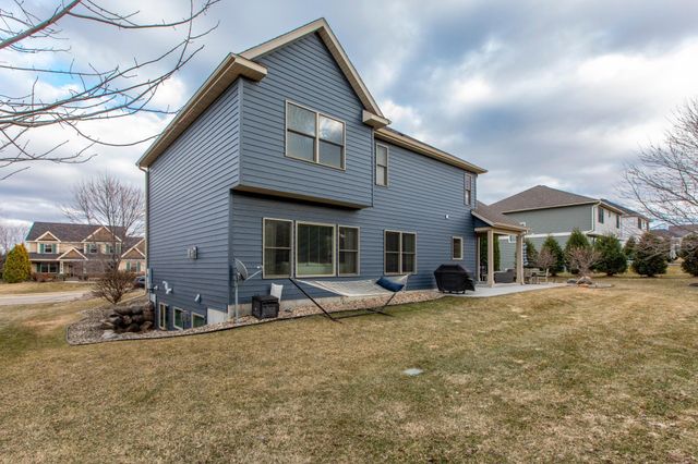 5361 Scenic Oak Drive SW, Rochester, MN 55902