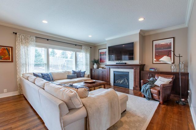 5361 Scenic Oak Drive SW, Rochester, MN 55902