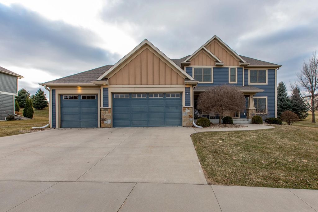 5361 Scenic Oak Drive SW, Rochester, MN 55902