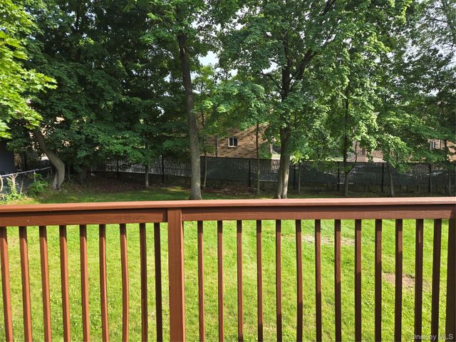 14 Lake Shore Drive, Nanuet, NY 10954