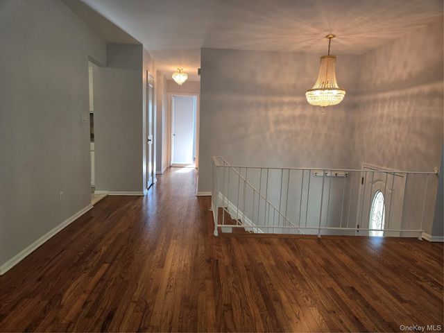 14 Lake Shore Drive, Nanuet, NY 10954