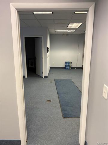 2232 Eureka Road, Wyandotte, MI 48192