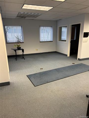 2232 Eureka Road, Wyandotte, MI 48192