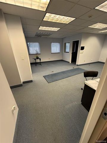2232 Eureka Road, Wyandotte, MI 48192