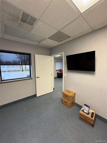 2232 Eureka Road, Wyandotte, MI 48192