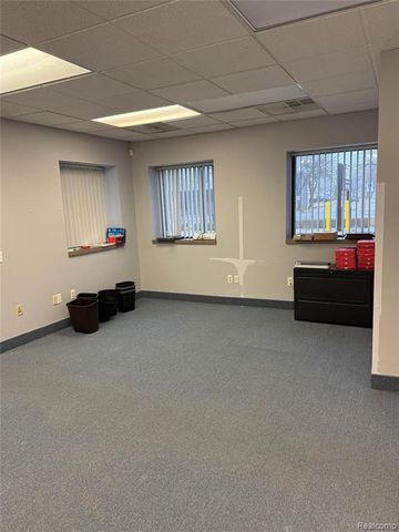 2232 Eureka Road, Wyandotte, MI 48192