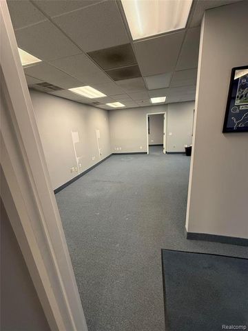 2232 Eureka Road, Wyandotte, MI 48192