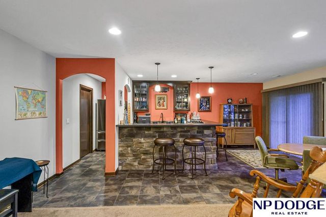 12375 S 74 Street, Papillion, NE 68046