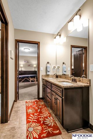 12375 S 74 Street, Papillion, NE 68046