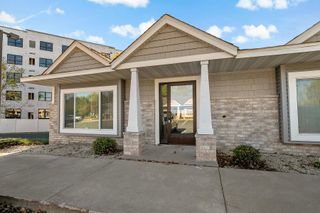 2560 Rice Street, Little Canada, MN 55113