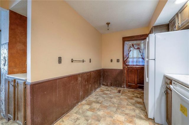 206 N 21st Street, Kansas City, KS 66102