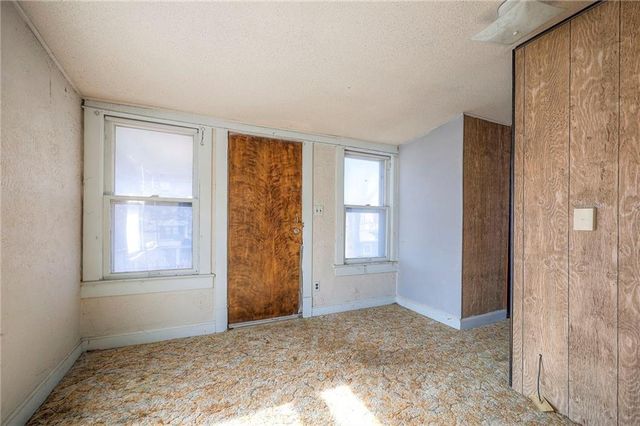 206 N 21st Street, Kansas City, KS 66102