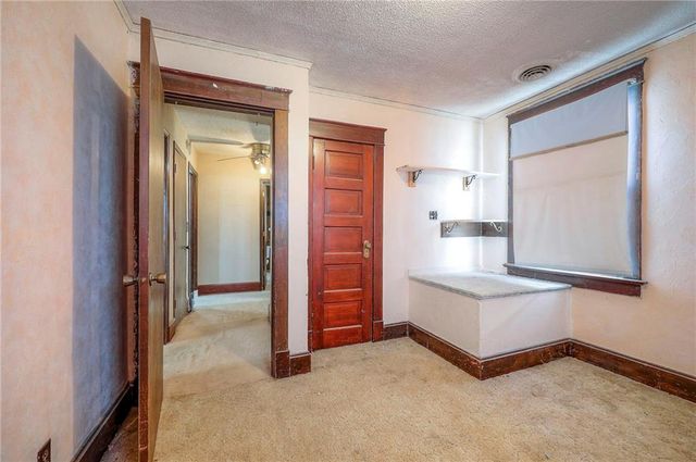 206 N 21st Street, Kansas City, KS 66102