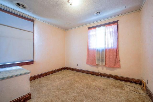 206 N 21st Street, Kansas City, KS 66102