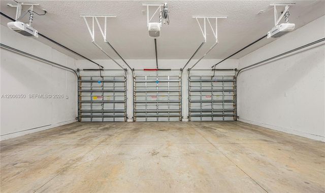 16818 SW 16th St, Pembroke Pines, FL 33027