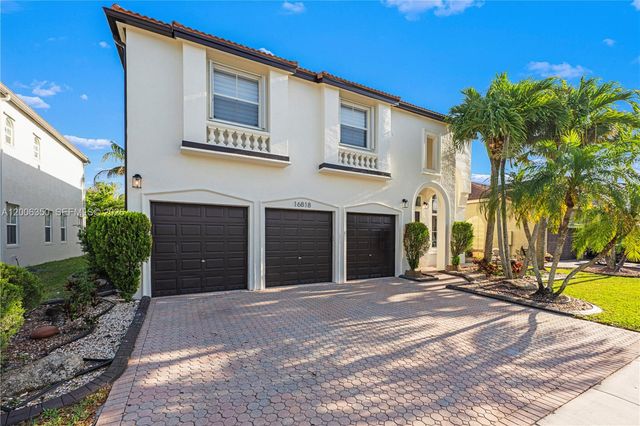 16818 SW 16th St, Pembroke Pines, FL 33027