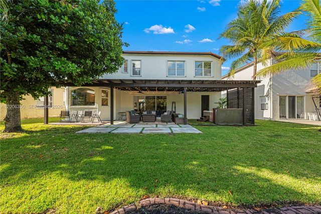 16818 SW 16th St, Pembroke Pines, FL 33027