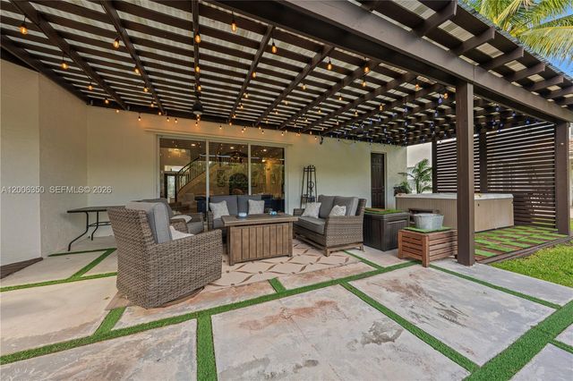 16818 SW 16th St, Pembroke Pines, FL 33027