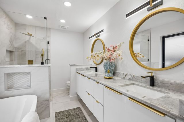 7205 Claybrook Drive, Dallas, TX 75231