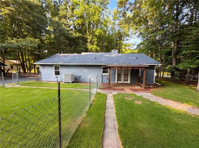 282 Bell Wood Road, Jefferson, GA 30549