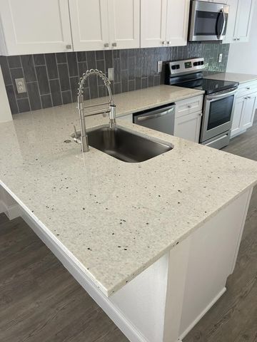 16187 OLD ASH LOOP, Orlando, FL 32828