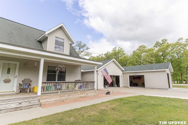 85 S Hilton Park Road, Muskegon, MI 49442