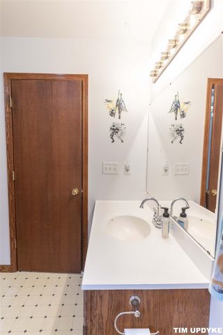 85 S Hilton Park Road, Muskegon, MI 49442