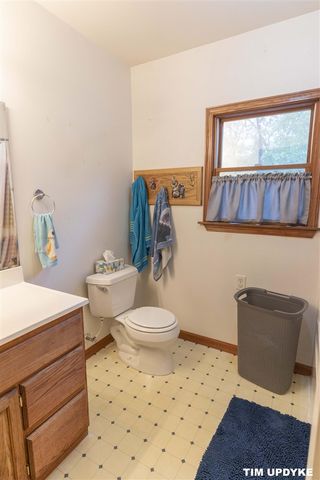 85 S Hilton Park Road, Muskegon, MI 49442