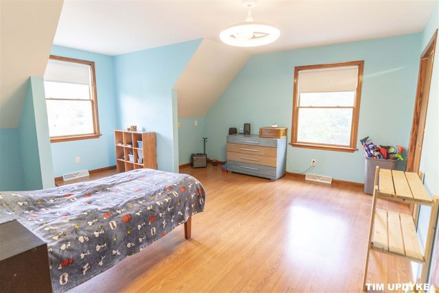 85 S Hilton Park Road, Muskegon, MI 49442