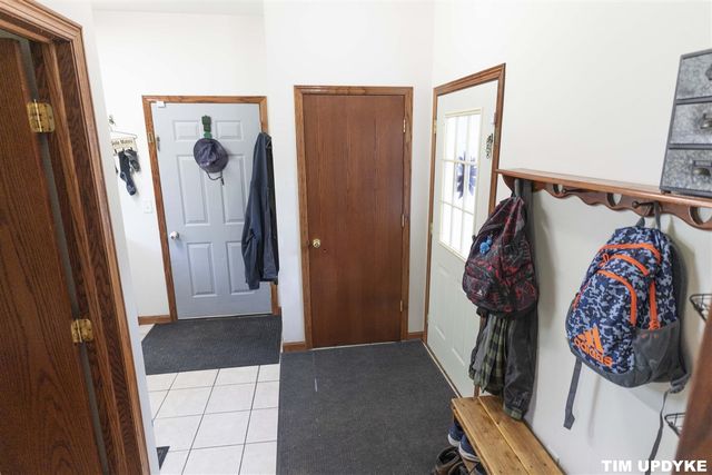 85 S Hilton Park Road, Muskegon, MI 49442