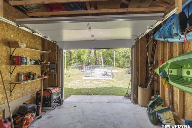 85 S Hilton Park Road, Muskegon, MI 49442