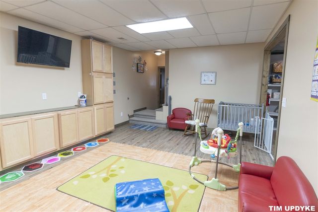 85 S Hilton Park Road, Muskegon, MI 49442