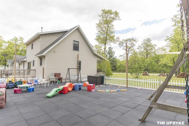 85 S Hilton Park Road, Muskegon, MI 49442