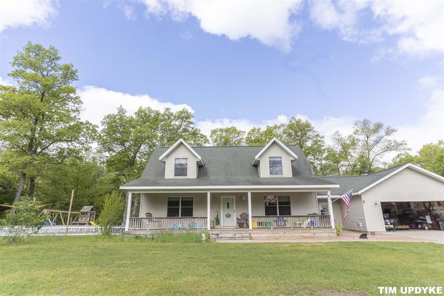 85 S Hilton Park Road, Muskegon, MI 49442