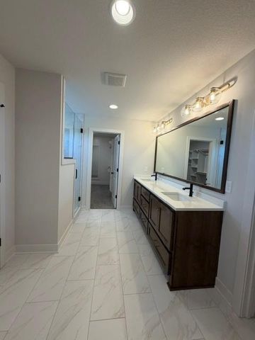 1503 SW Arbor Park Drive, Lee's Summit, MO 64082