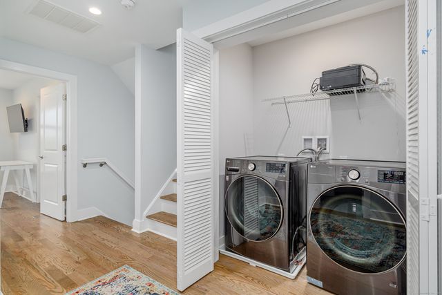 1039 Reef Road, Fairfield, CT 06824