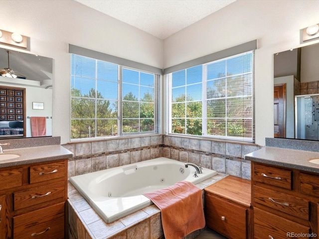 6878 Taft Ct, Arvada, CO 80004