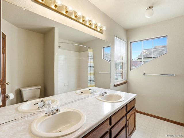 6878 Taft Ct, Arvada, CO 80004