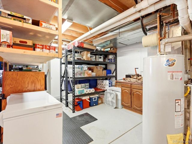 6878 Taft Ct, Arvada, CO 80004