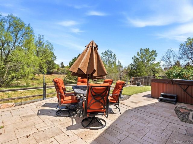 6878 Taft Ct, Arvada, CO 80004