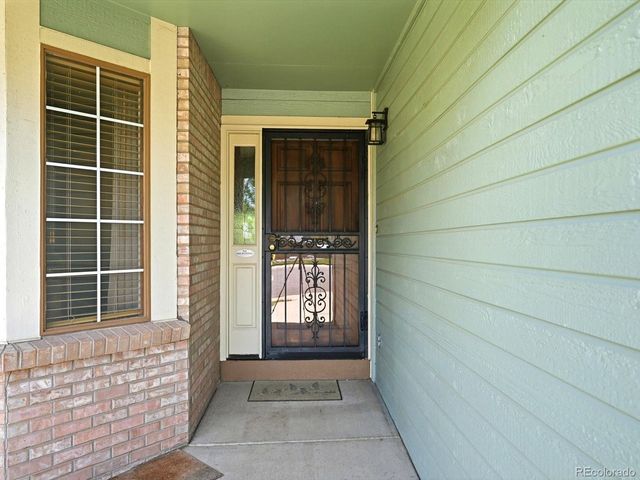 6878 Taft Ct, Arvada, CO 80004