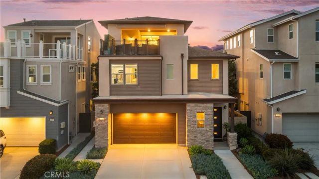 131 Spiral, Irvine, CA 92618