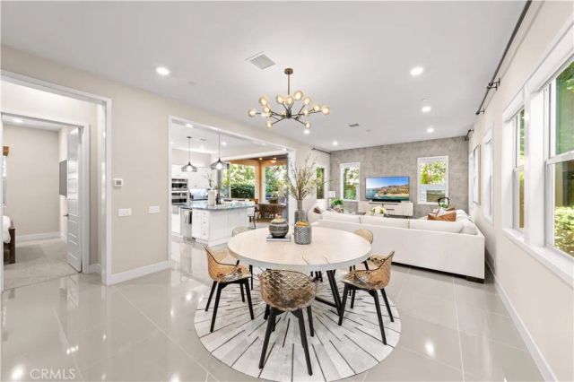 131 Spiral, Irvine, CA 92618