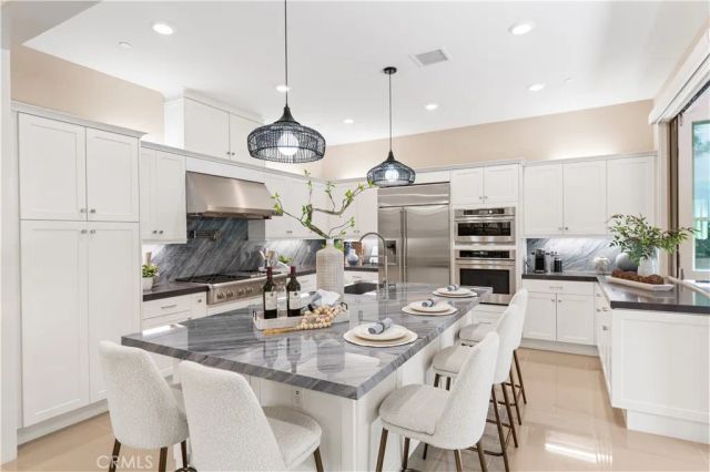 131 Spiral, Irvine, CA 92618