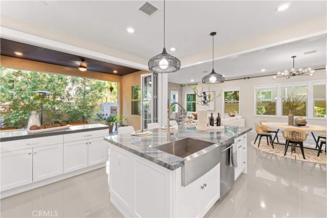 131 Spiral, Irvine, CA 92618
