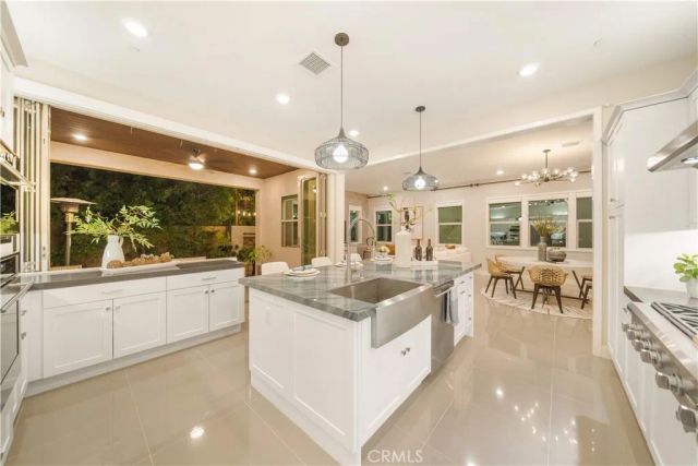 131 Spiral, Irvine, CA 92618